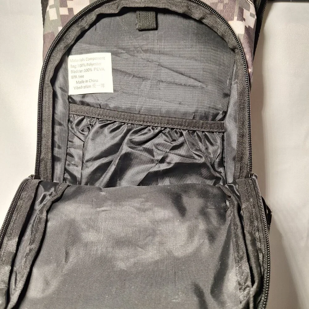 Vibedration Hydration Backpack w/o bladder - Desert Digital Camo - Used
